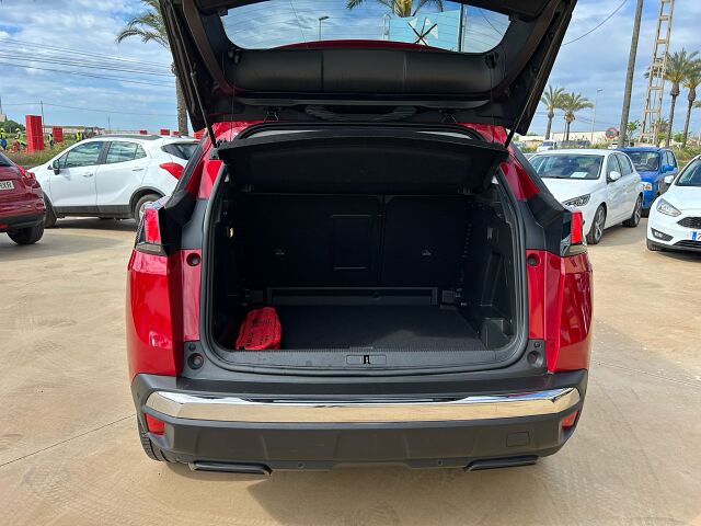 PEUGEOT 3008 ALLURE 1.5 HDI AUTO SPANISH LHD IN SPAIN 104000 MILES SUPER 2018